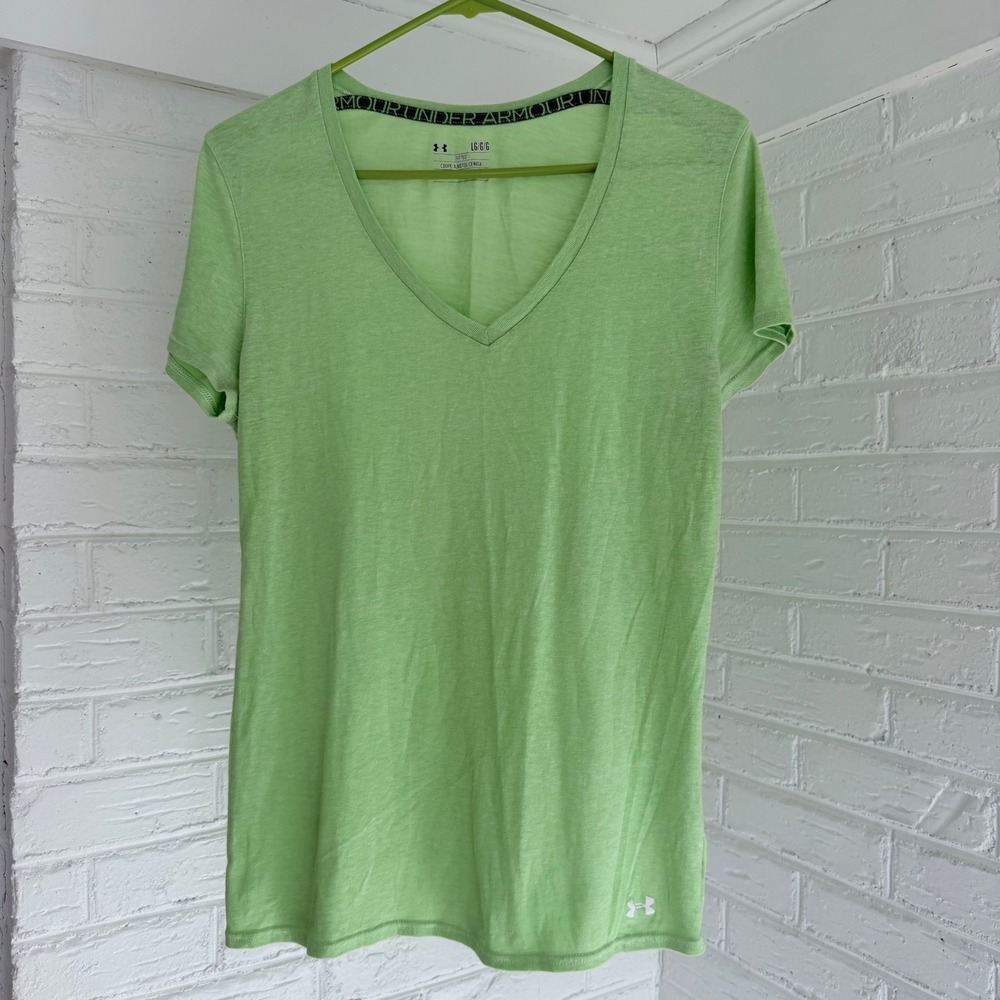 Under Armour Women's‎ Green Heatgear V Neck Fitted Short Sleeve T Shirt LG